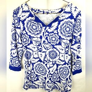 T By Talbot's Floral Blue and White Women's 3/4 Sleeve Vneck Sz SP